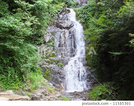 Changzhi Falls (Hiroshima) Changzhi Falls (Hiroshima) 11585301