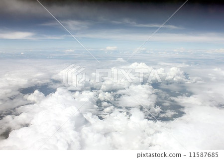 Clouds on the Pacific Ocean just under the Equator 11587685