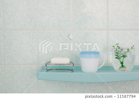 Wash basin (soap, toothbrush, cup) Wash basin (soap, toothbrush, cup) 11587794