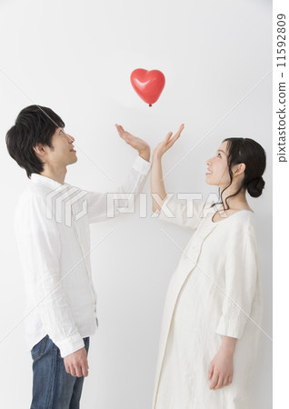 Catch the heart 11592809