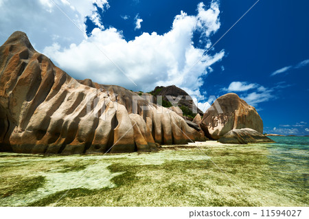 Beautiful beach at Seychelles 11594027