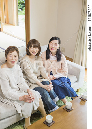 Senior Friends 11607393