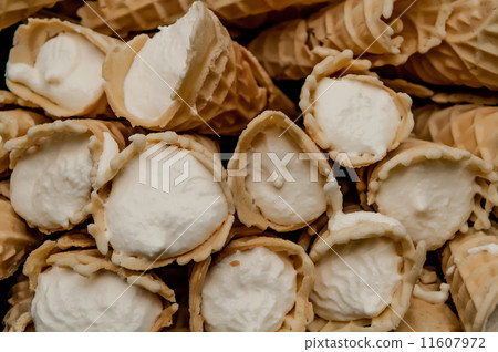 Traditional pizzelle holiday cookies cannoli Traditional pizzelle holiday cookies cannoli 11607972