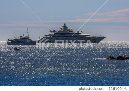 Luxury Yachts - Mediterranean - French Riviera 11610044
