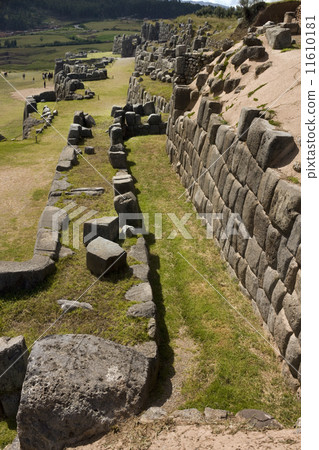 Inca stonework - Sacsayhuaman - Peru 11610181