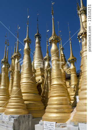 Shwe Inn Thein Temple - Inle Lake - Myanmar (Burma) Shwe Inn Thein Temple - Inle Lake - Myanmar (Burma) 11610251