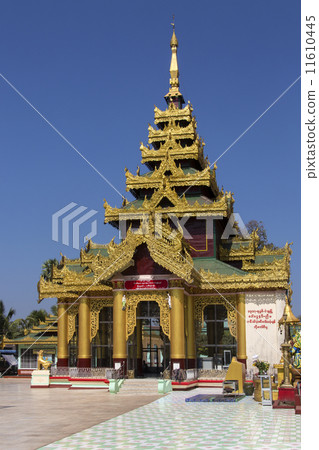 Shwemawdaw Paya - Bago - Myanmar (Burma) Shwemawdaw Paya - Bago - Myanmar (Burma) 11610445