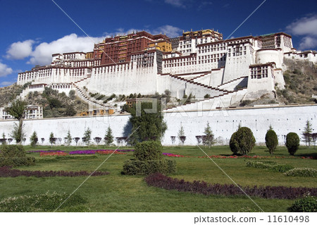 Potala Palace - Lhasa - Tibet 11610498