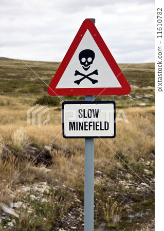 Minefield sign - Falkland islands 11610782