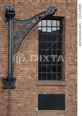 Albert Dock - Liverpool - England Albert Dock - Liverpool - England 11610869