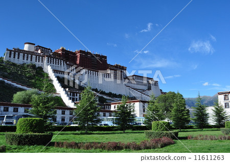 Tibetan Potala Palace 11611263