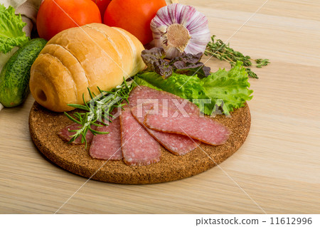 Salami 11612996