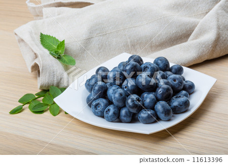 Blueberry 11613396