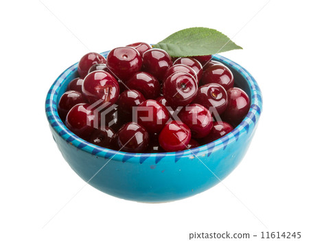 Cherry in the bowl Cherry in the bowl 11614245