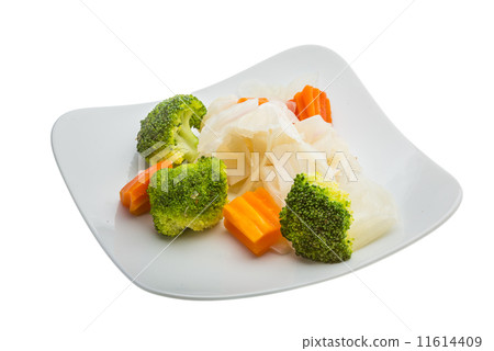 Boiled cabbage and broccoli Boiled cabbage and broccoli 11614409
