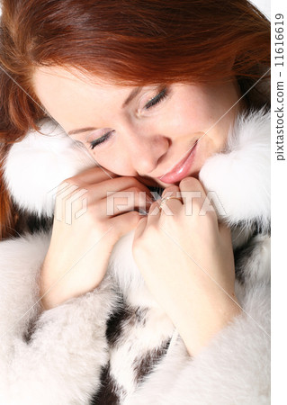 fur girl fur girl 11616619