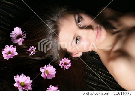 hair pink flowers 11616773
