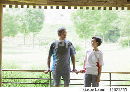 Senior couple Senior couple 11623265