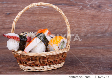 Sushi and Roll Sushi and Roll 11623783
