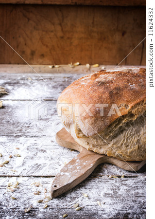 Fresh bread 11624332