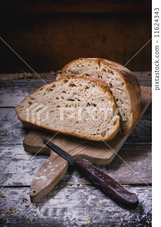 Fresh bread 11624343