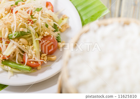som, salad, tam 11625810
