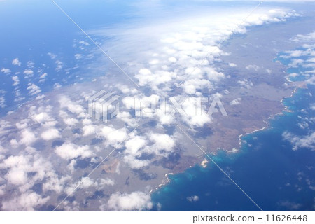 Island of biological evolutionary island floating on the Pacific Ocean of Ecuador, South America, the Galapagos Islands 11626448