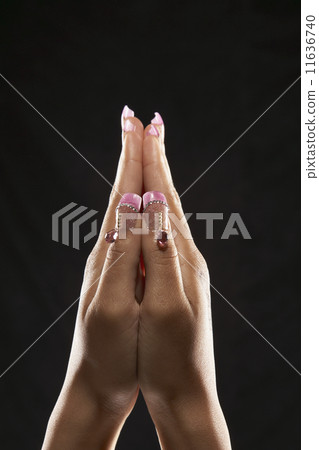 Indian woman's hands with jeweled fingernails Indian woman's hands with jeweled fingernails 11636740