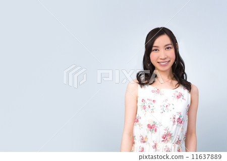 女性肖像 11637889