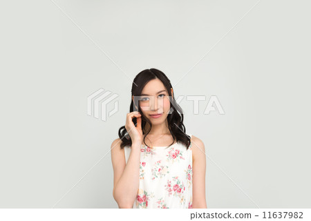 觸摸頭髮 11637982