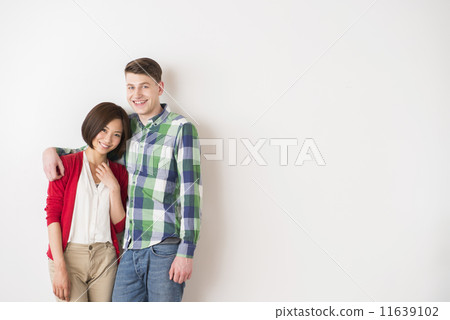 國際婚姻夫婦 國際婚姻夫婦 11639102