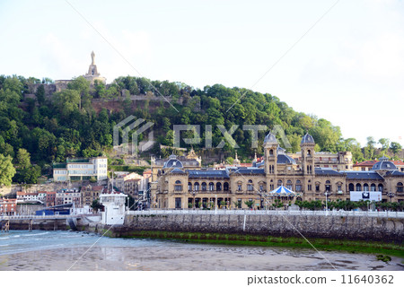 Spain San Sebastian 11640362