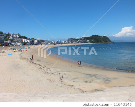 The shore of Shinojima 11643145