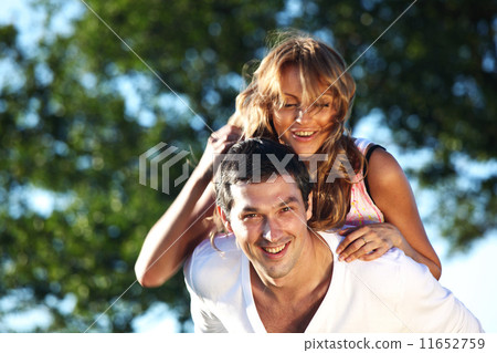 hug in sky 11652759