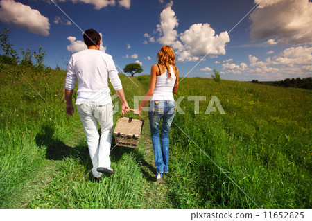 go on picnic go on picnic 11652825