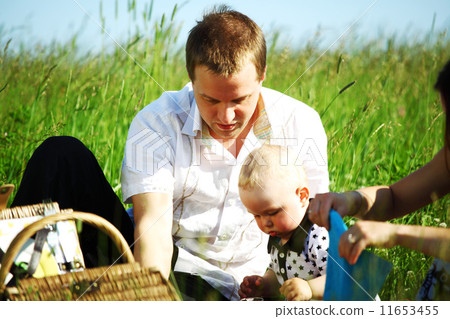 family picnic 11653455