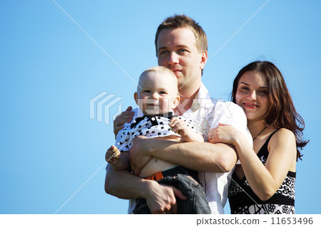 happy family in sky 11653496