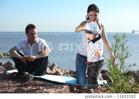 family picnic family picnic 11653583