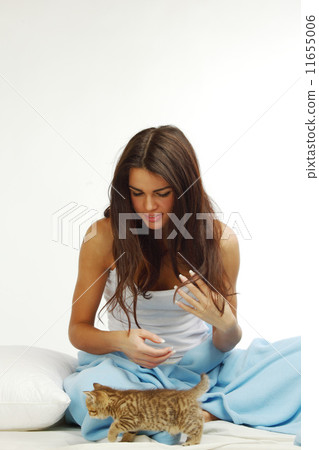 waking woman and cat waking woman and cat 11655006