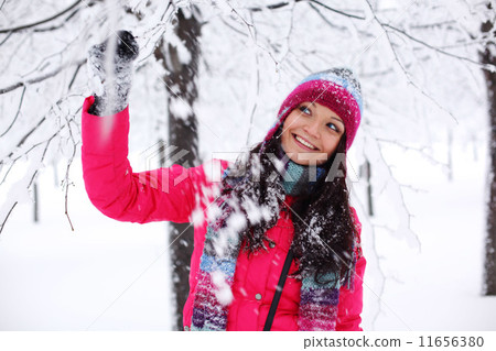 winter women 11656380