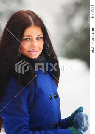 winter women 11656531