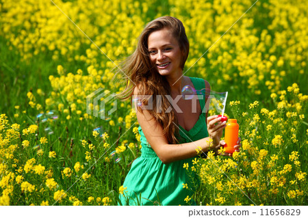 woman start soap bubbles woman start soap bubbles 11656829