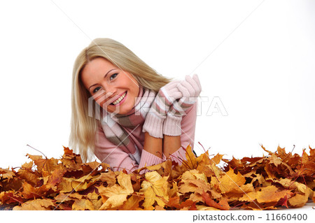 autumn woman in studio 11660400