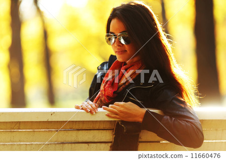 autumn woman autumn woman 11660476