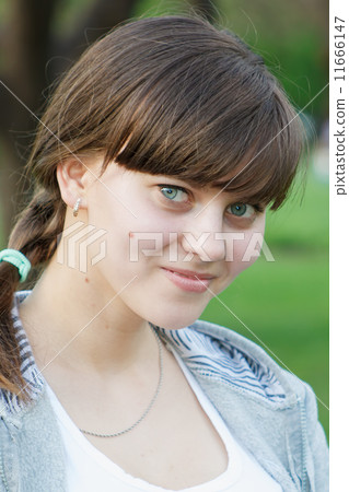 girl 11666147