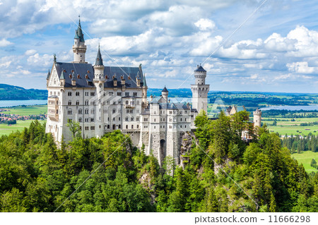 Neuschwanstein castle 11666298