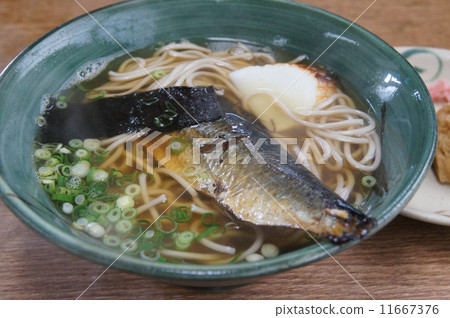 新鮮的蕎麥麵 新鮮的蕎麥麵 11667376