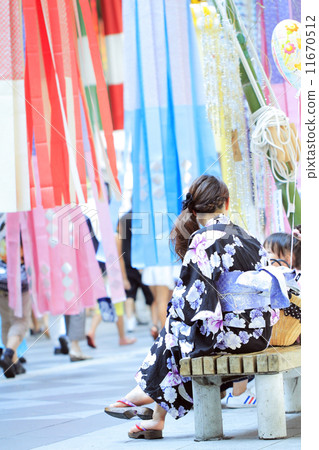 With a wish on a strip [Sendai Tanabata 2014] 11670512