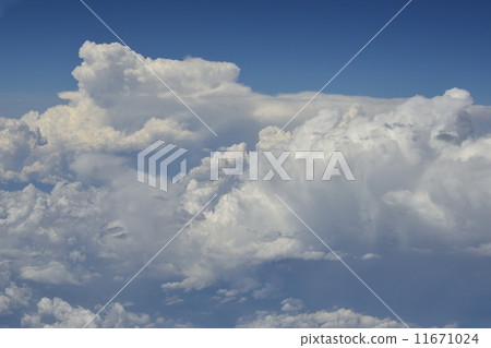 藍天和雲彩空中攝影 11671024