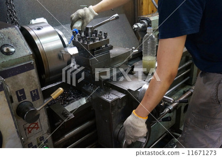 Worker Labor Town Factory Metal Processing Machinery Processing Manufacturing Industry 11671273
